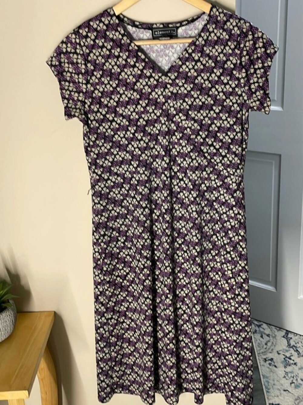 Elementz Purple Print V‑Neck Midi Short Sleeve Dress